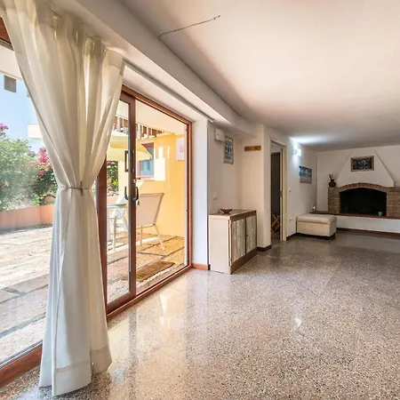 Depandance Bouganvillea Holiday home Cagliari